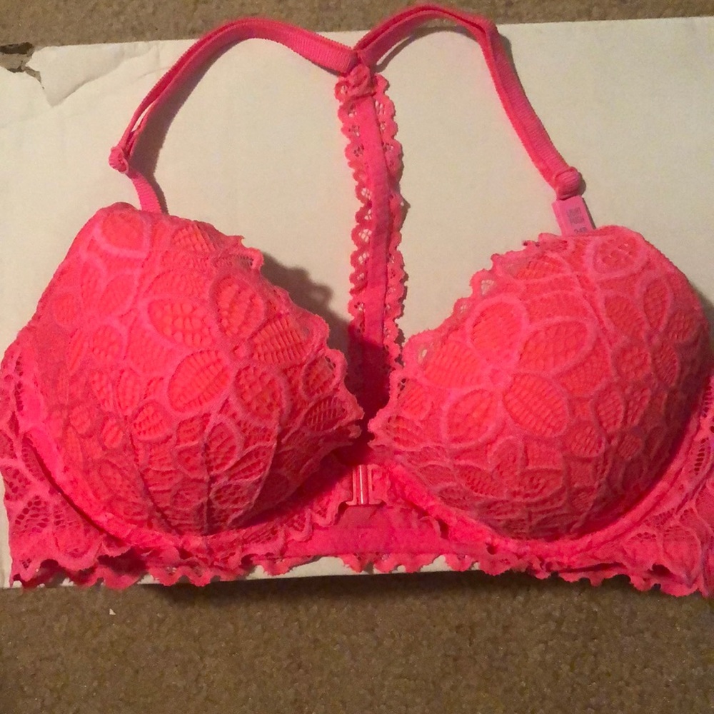 Pink Victoria’s Secret Push-up bra 34B NWT
